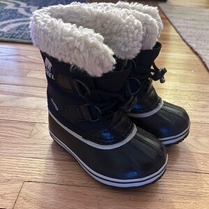 Children’s Sorel Black and White Snow Boots, Size 8